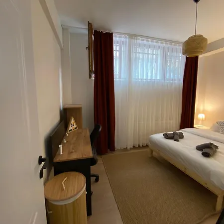 Modern 2 Bedroom Flat In Cihangir Apartment *
